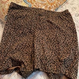 Size XXL old navy biker shorts